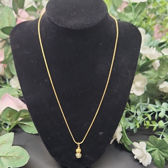 Minimalist Gold Necklace with Delicate Chain and Circular Pendant - Picture 1 of 5